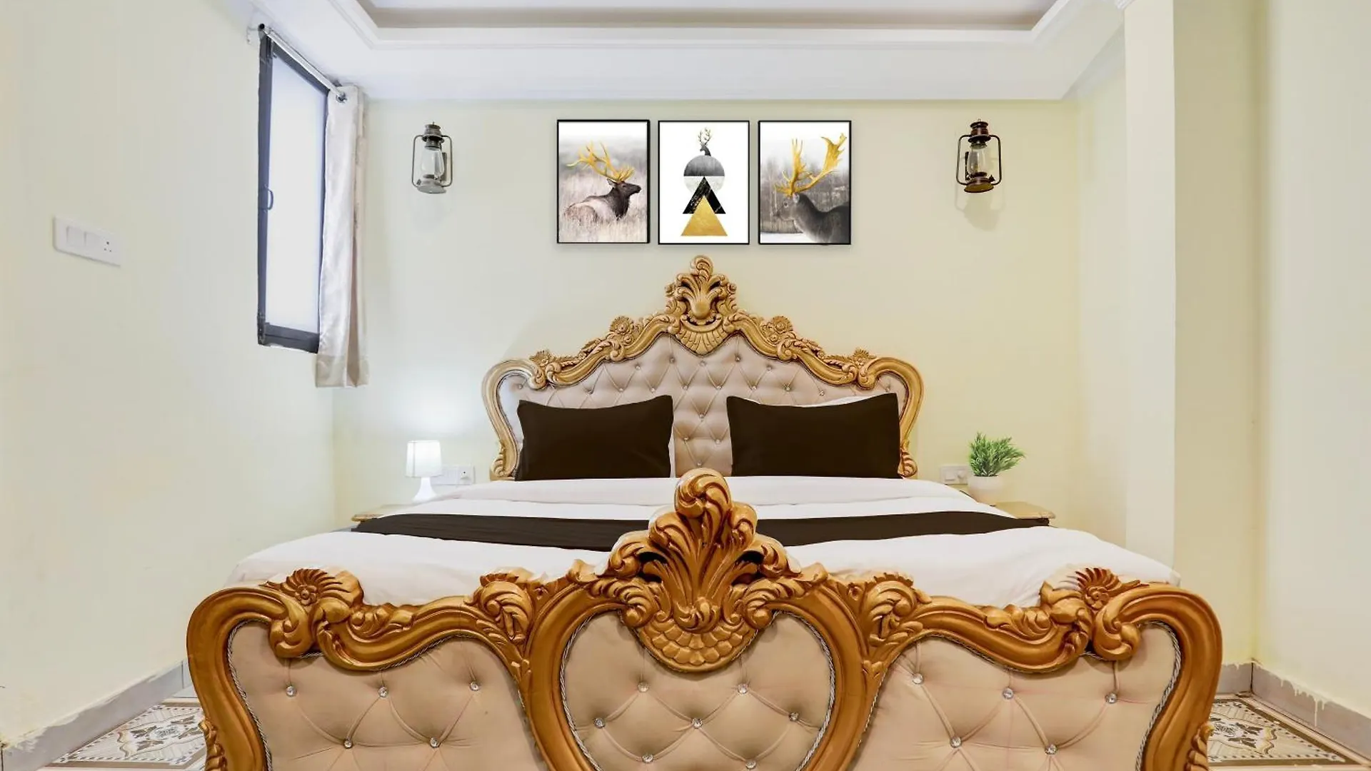 Palette Heritage Varanasi Retreat Hotel